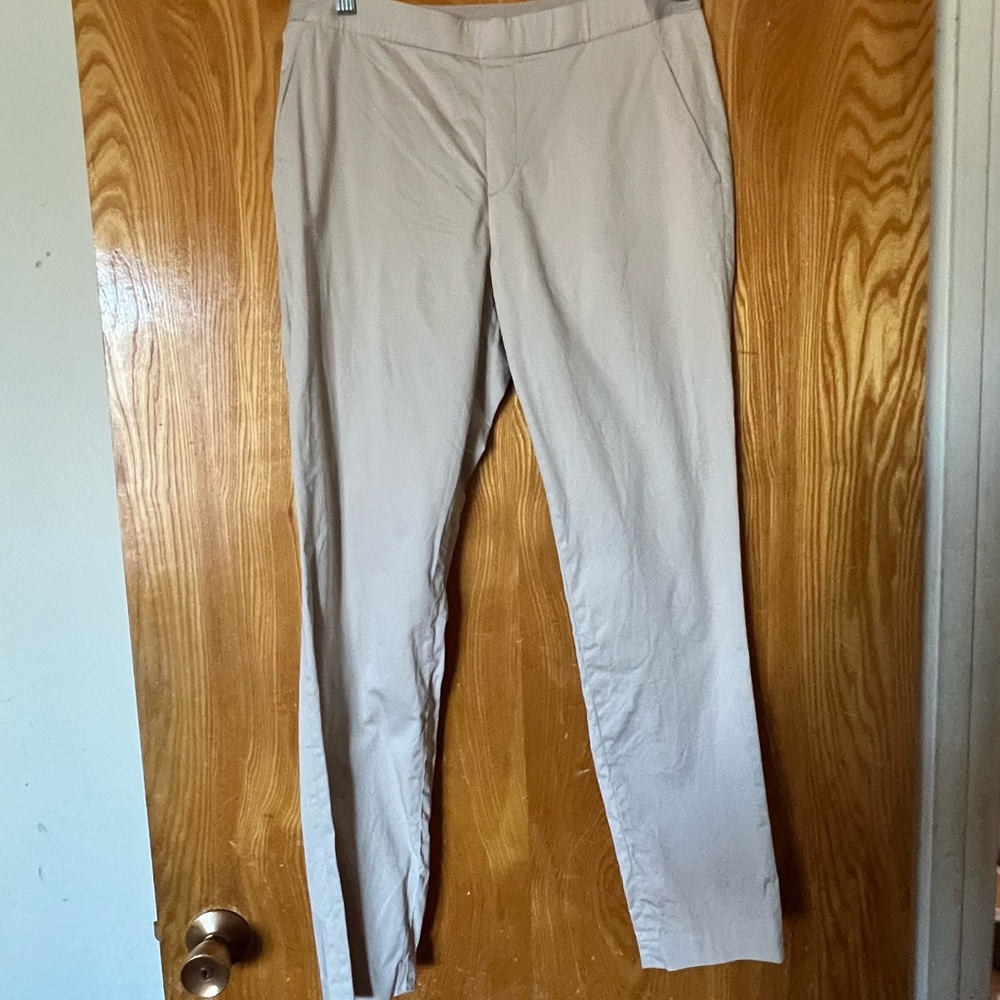 Uniqlo Women's Beige Straight Leg Pants